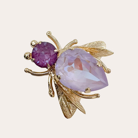 Vlieg broche met paarse Swarovski-kristallen