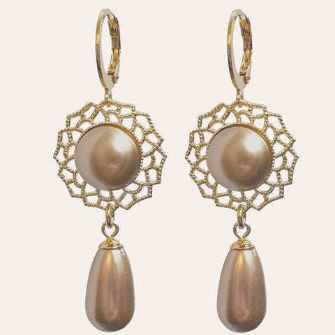 Notify me: Oorhangers met ornamentje en Mokka pareltjes