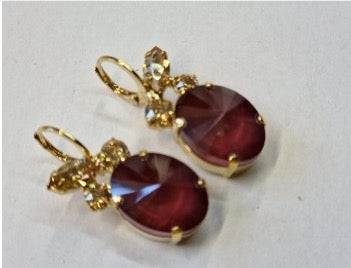 Oorbellen bordeaux rood – limited edition