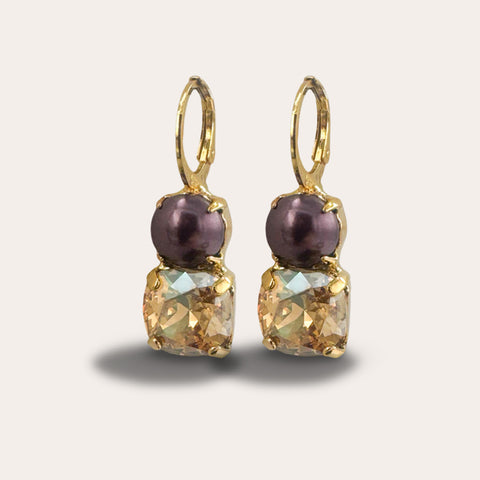 Oorhangers met bordeaux rode en gouden kristallen