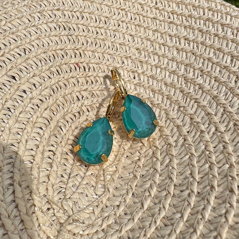 Summerdeal: Oorhangers met een appelblauwzeegroene druppel