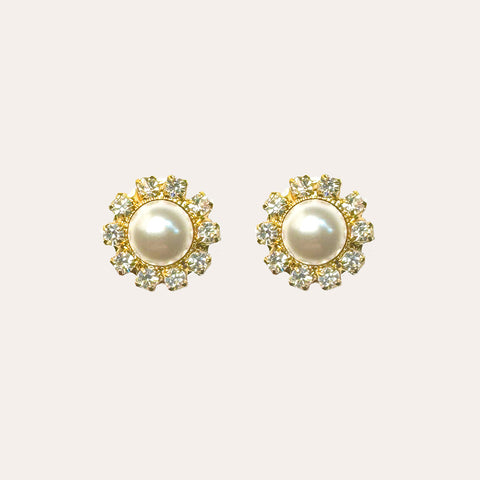 Pareltje-oorknopjes omringd door Swarovski-kristalletjes