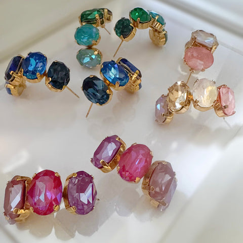 Hoop earrings with fuchsia Swarovski crystals