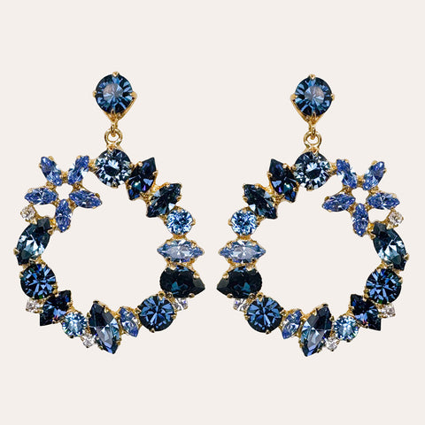 Oorstekers met ronde blauwe hanger