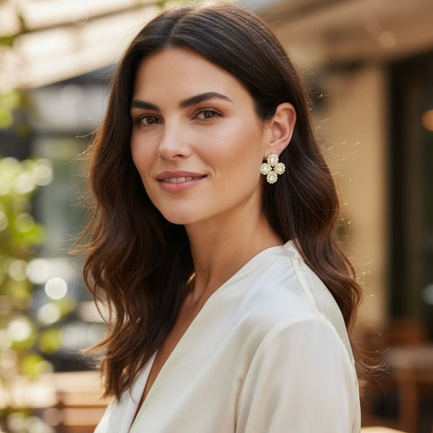 Statement oorstekers klavertje vier met Swarovski hartjes