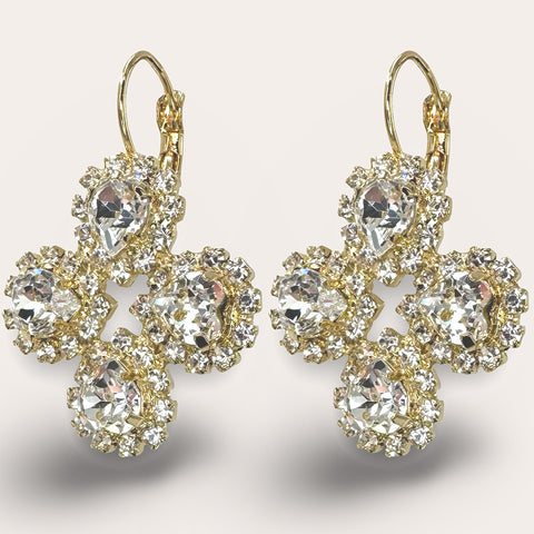 Luxe oorhangers met klavertje vier van Swarovski hartjes