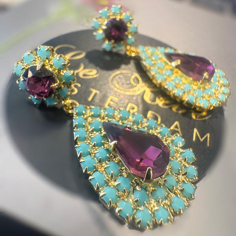 Amethist oorbellen met turquoise Swarovski kristallen