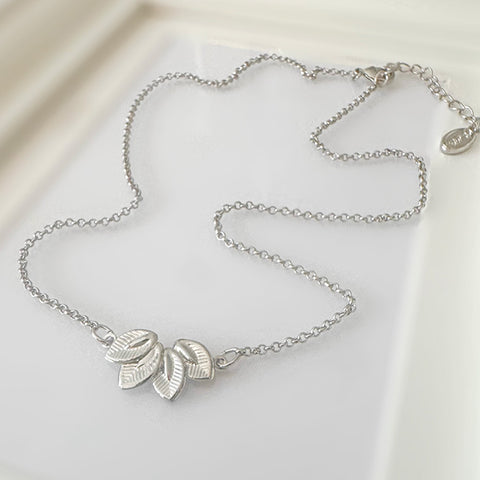 Earrings Matching leaves Refined