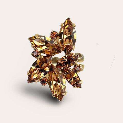 Large earrings set with 10 crystals